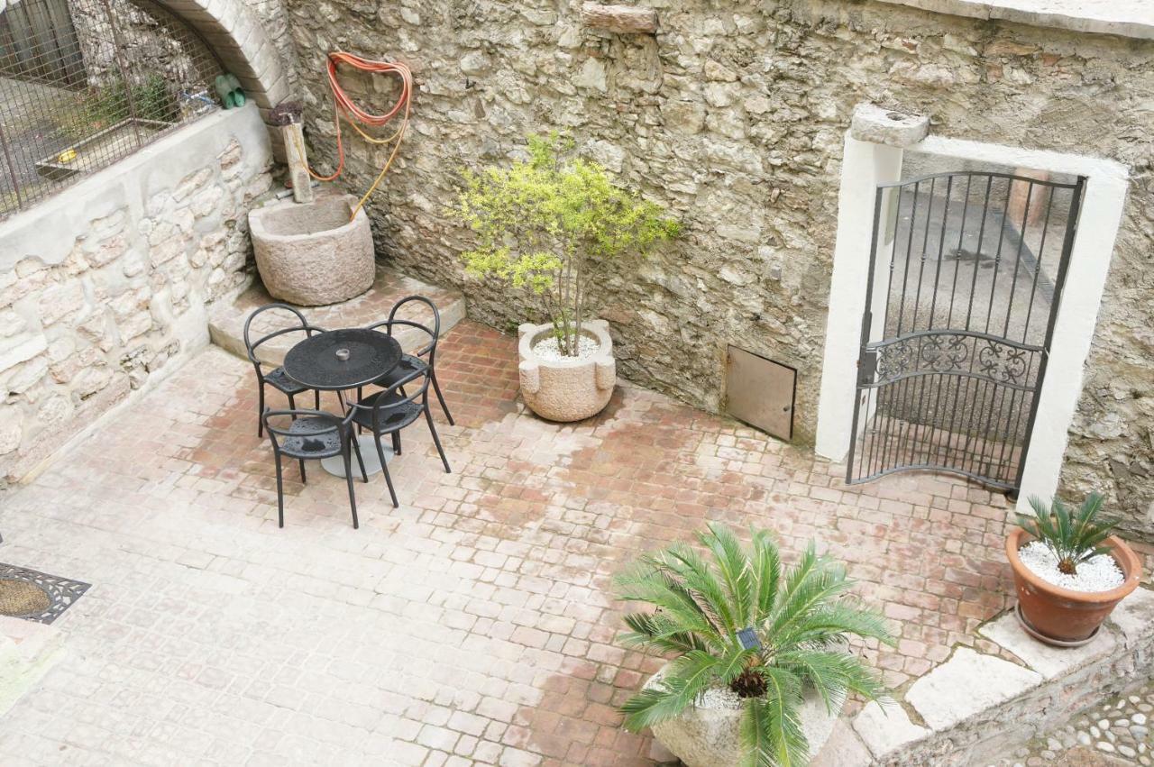 Casa Vacanze Da Alcide Arco Exterior photo